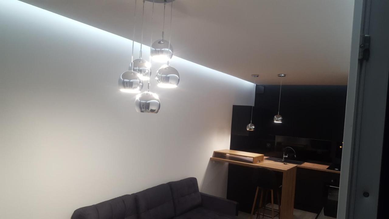 Apartament Skarbowa 2 & Parking Lešno Exteriér fotografie